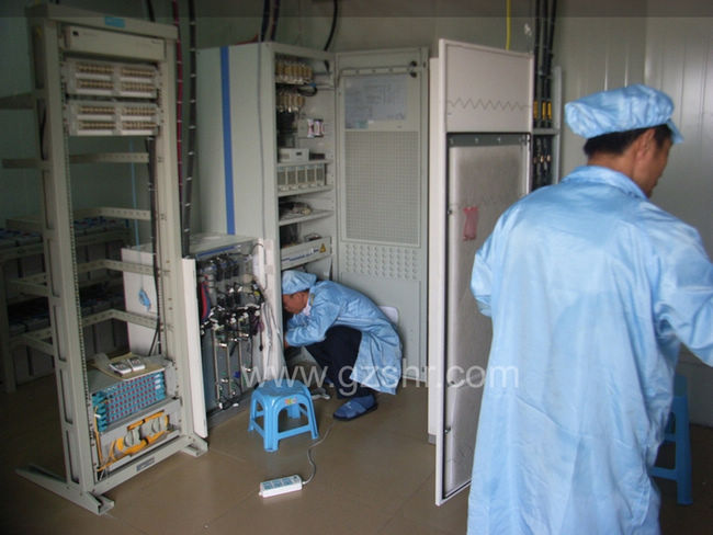 昆明基站帶電清洗現場